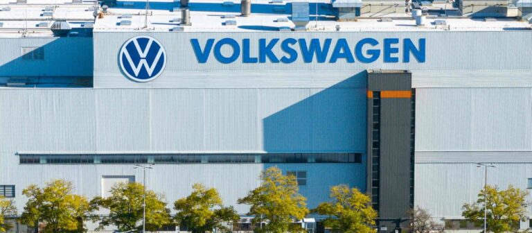 VW Vorstand plant Abbau von bis zu 100.000 Stellen