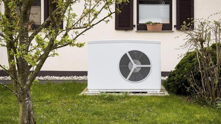 Fast drei Viertel der Neubauten 2025 mit Wärmepumpenheizung