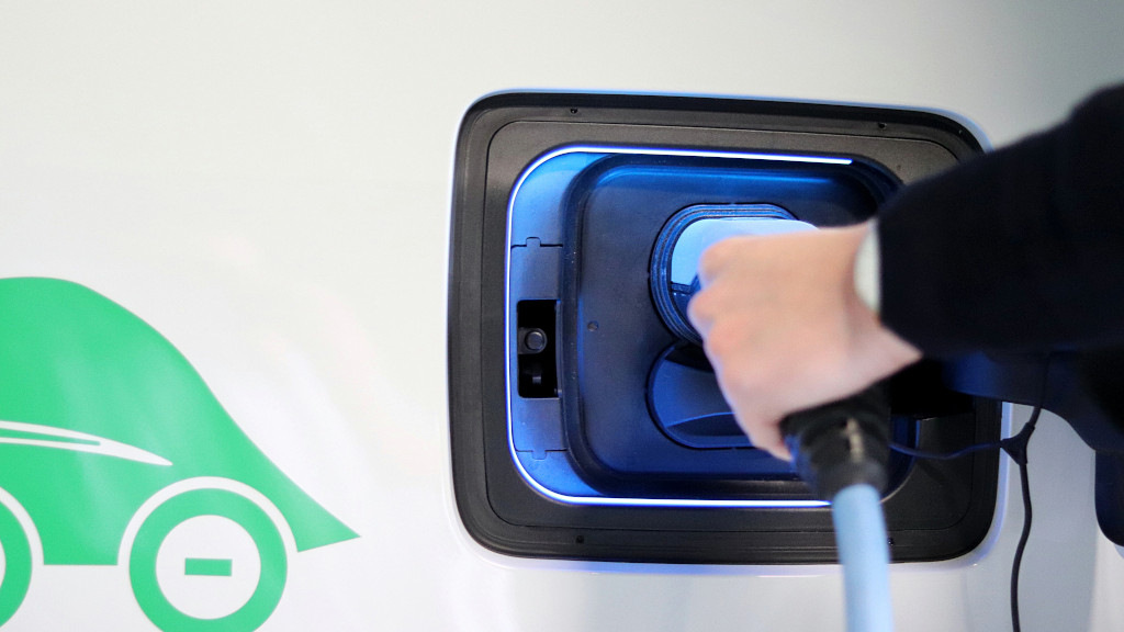 Baden Württemberg fördert den Bau von 21 neuen Ladeparks für E Lkw