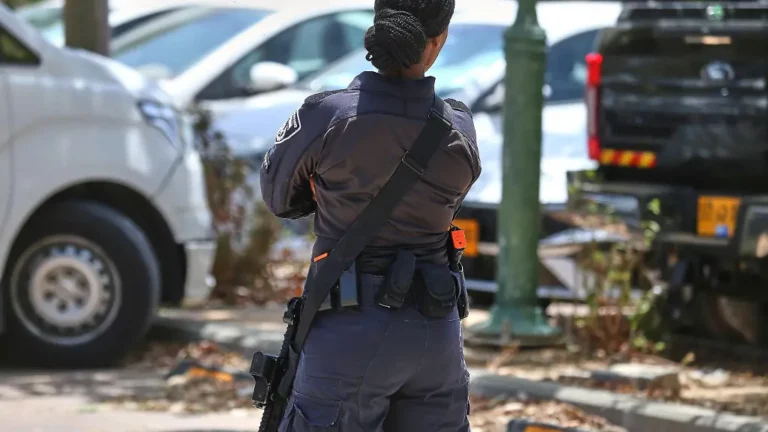Soldatin und Palästinenser: Israelische Polizei vermutet Entführung und stößt auf ein Liebespaar