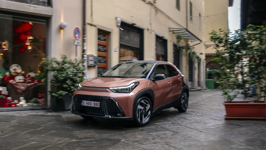 Ungewöhnliche Kost beim Antrieb: Toyota Aygo X Hybrid, ein teurer Sparfuchs