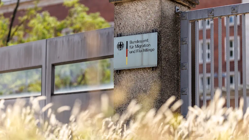 Zahl der Asylbewerber in Deutschland deutlich gesunken