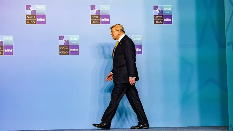 Verletzen Abkommen jeden Tag: US Streitkräfte greifen erneut iranische Ziele an