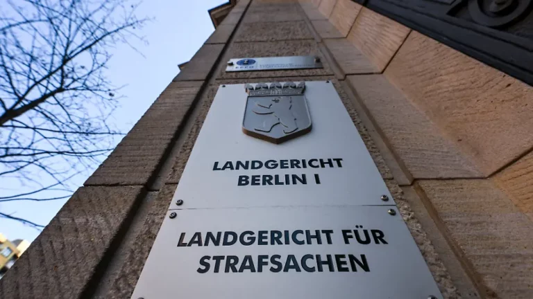 Treffen in Wohnung eskalierte: Lange Haftstrafe nach Messerblutbad in Berlin