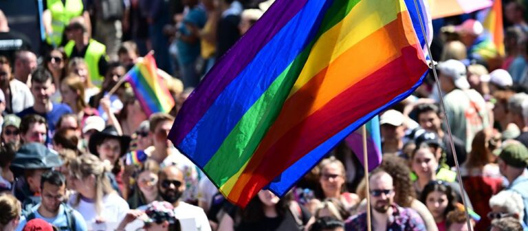 Nach dem Berlin Anschlag: Wie bereiten sich die kommenden CSD Paraden vor?