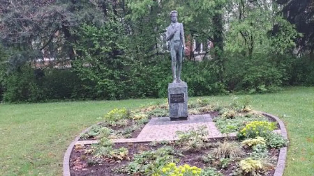 Moskau vergleicht Tat mit 1933: Diebe stehlen Puschkin Statue, Stadt in NRW spürt Zorn des Kreml