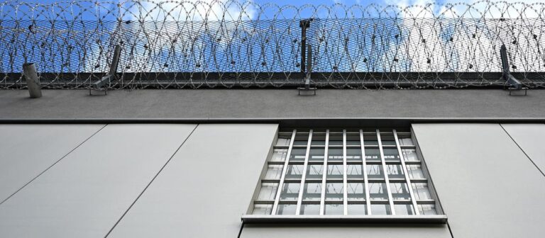Hubig will Entschädigung für zu Unrecht Inhaftierte anheben