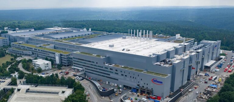 Infineon eröffnet neue Chipfabrik in Dresden