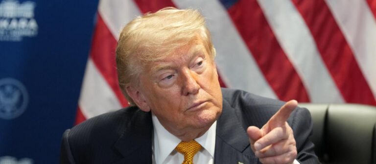 Trump droht Iran beim NATO Gipfel mit neuen Angriffen