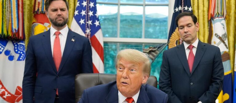 US Kurs gegenüber Iran: Trumps Politik ist von Strategielosigkeit geprägt