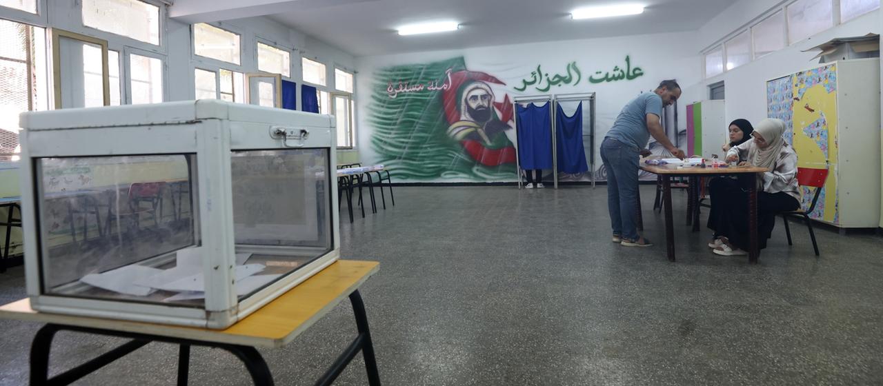 Wahl in Algerien: Wahlbeteiligung so niedrig wie nie