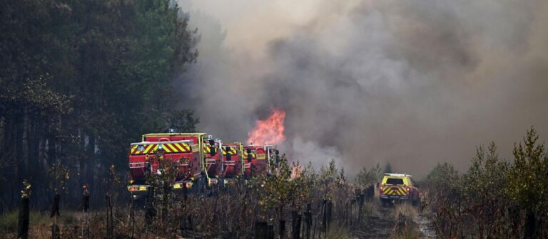 Feuer in Südeuropa: Brände wüten weiter, Sorge vor neuer Hitze