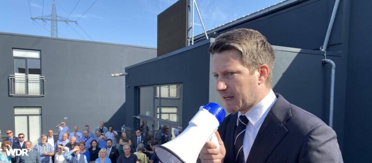 Nordrhein Westfalen: AfD bricht Parteitag in Marl nicht ab