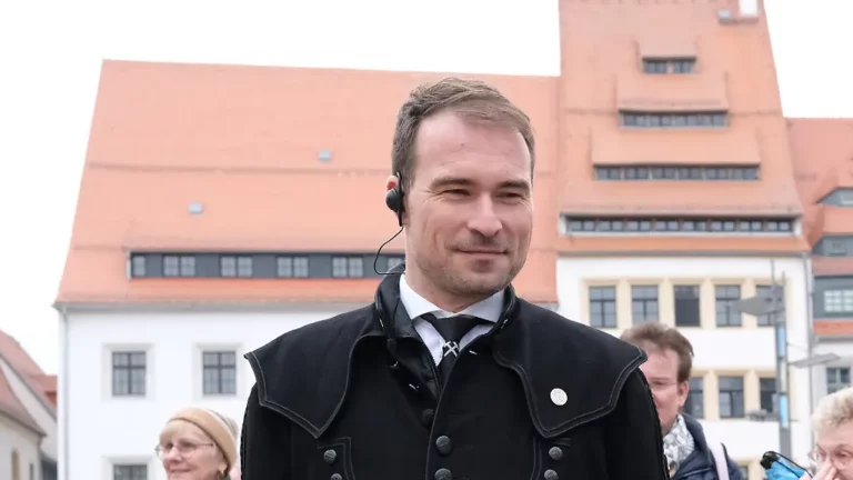 Freibergs Oberbürgermeister darf sein Amt vorerst nicht ausüben