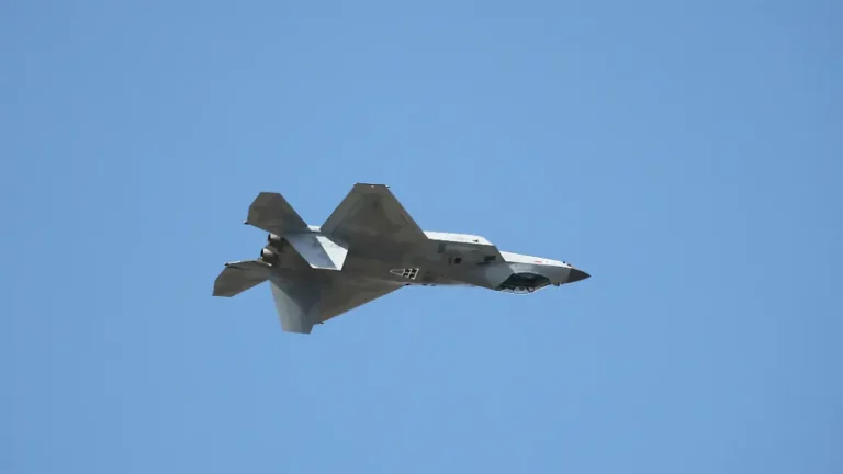 Luftraum nicht verletzt: Wegen russischer Militärflugzeuge schickt Südkorea Kampfjets los