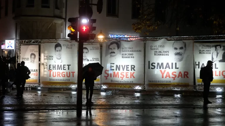 Zschäpe will das Gefängnis verlassen