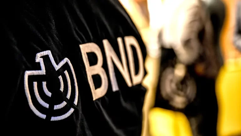 Bund gibt dem BND mehr Befugnisse: Polizeigewerkschaft pocht bei Nachrichtendiensten auf Kompetenzgrenzen