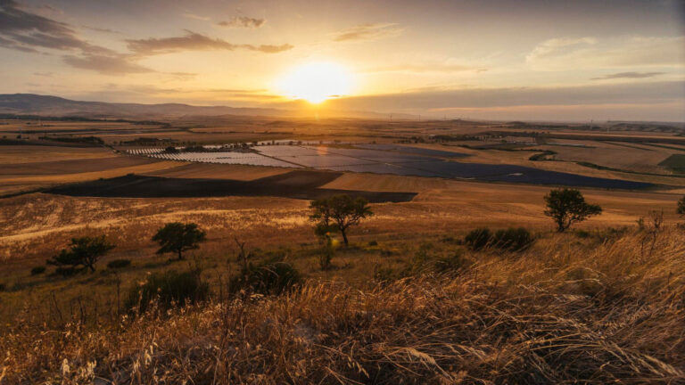 European Energy sichert sich Finanzierung für 225 Megawatt Agri PV in Italien