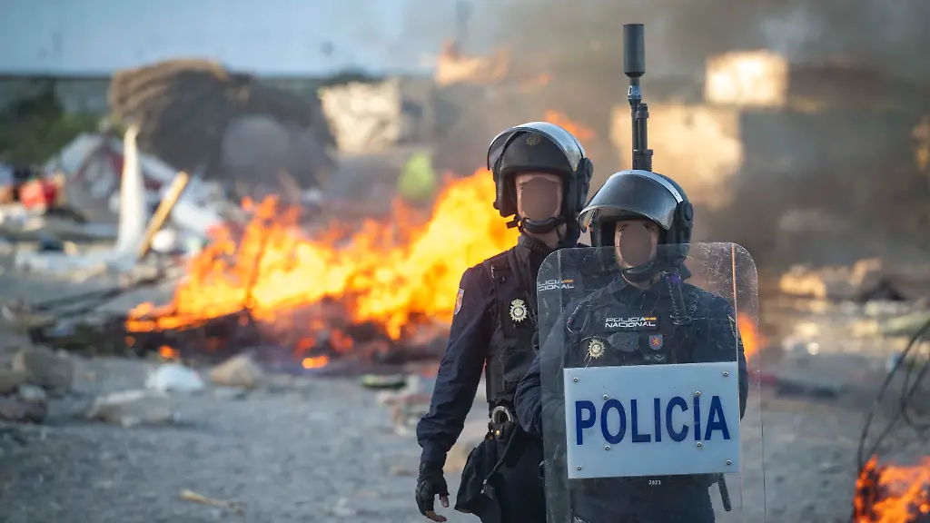 Gewalt in Exklave nimmt zu: Marokkaner bewerfen Soldaten in Ceuta mit Steinen