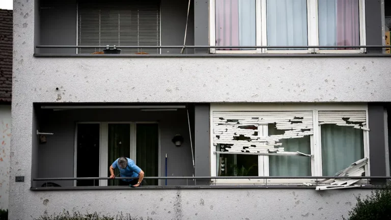 Bis zu 142 Kilometer pro Stunde: Heftiger Hagelsturm zieht über die Schweiz, 40 Verletzte