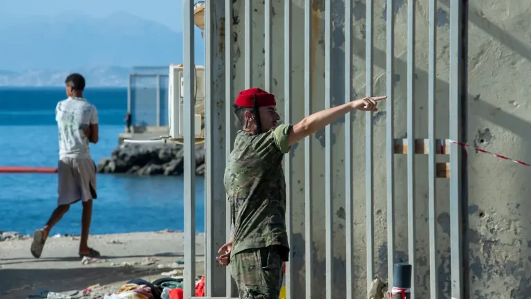 Dutzende werden noch vermisst: Marokko macht Falschmeldungen für Ansturm auf Ceuta verantwortlich