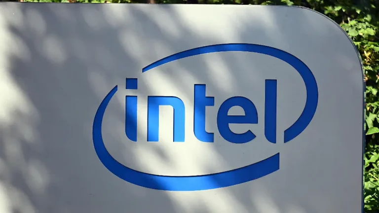 Auftragsfertigung boomt: Intel will mit neuen Aktien Milliarden einsammeln