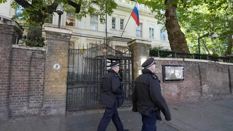 Angebliche Eskalation: Moskau droht jetzt auch London wegen Drohnenlieferungen an die Ukraine