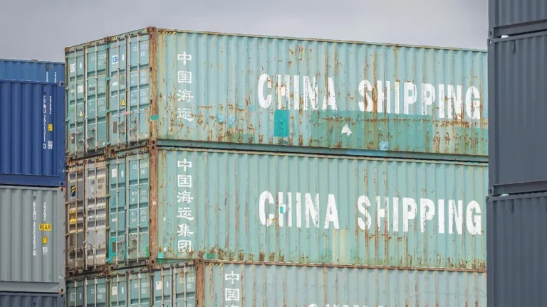Angst vor einem Teufelskreis: BDI fordert Wende in China Strategie