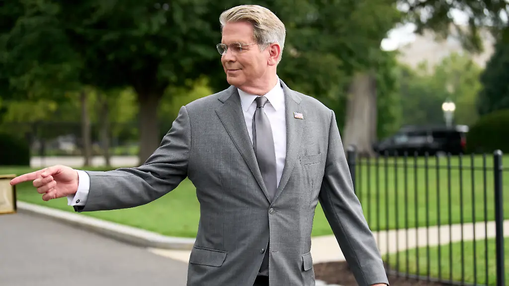 Bessent droht Teherans Helfern: US Finanzminister kündigt härteste Iran Sanktionen an