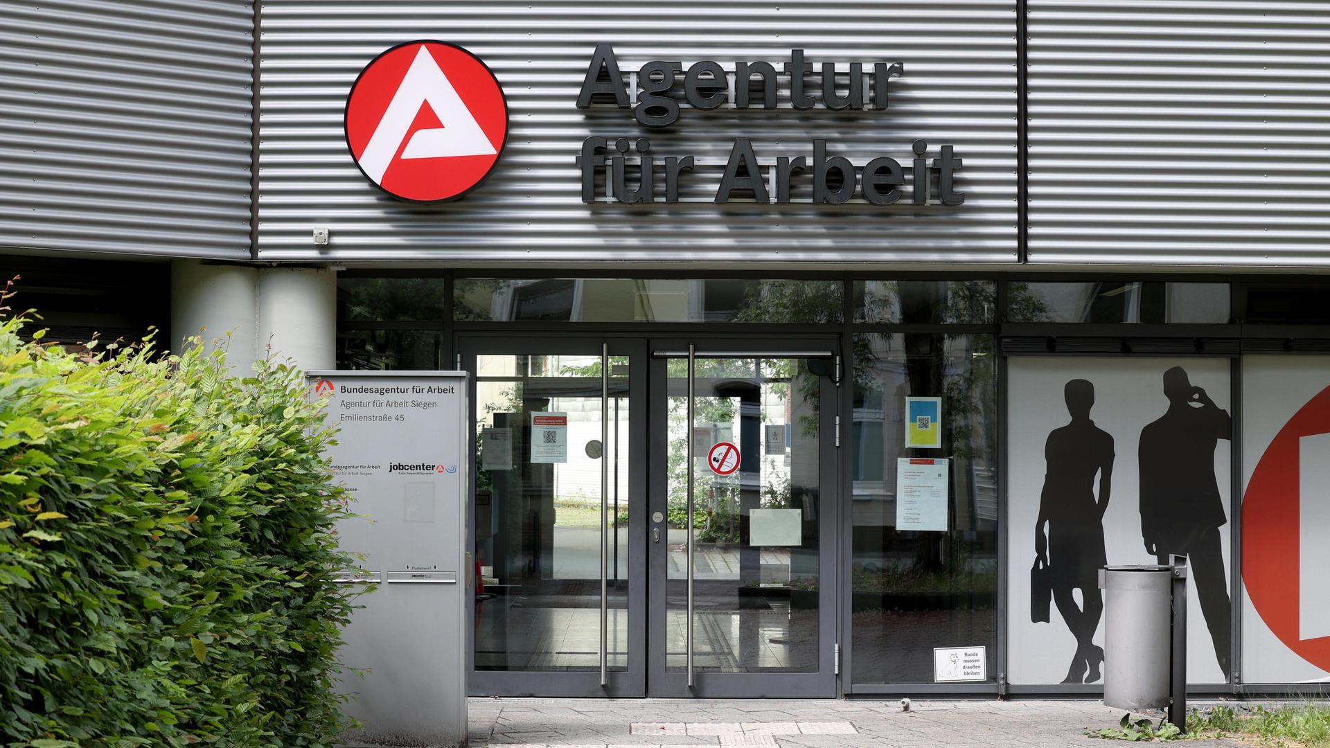 Kann der Staat beim Existenzminimum noch sparen?