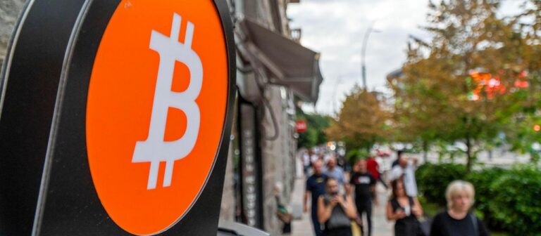 Marktbericht: Bitcoin meldet sich deutlich zurück