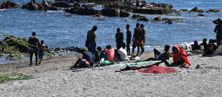 Ceuta Krise: Madrid droht Rom im Streit um Grenzkontrollen