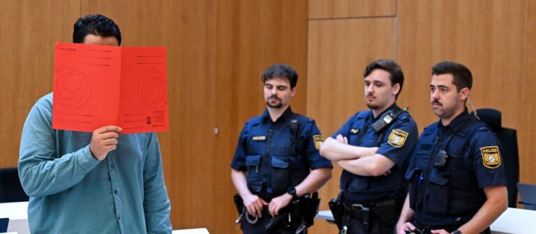 Lebenslange Haft nach Autoanschlag auf ver.di Demo in München