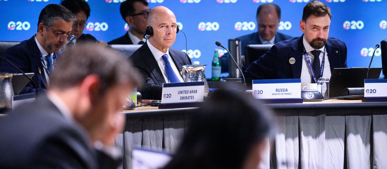 Klingbeil kritisiert die Präsenz des russischen Finanzministers bei G20 Treffen