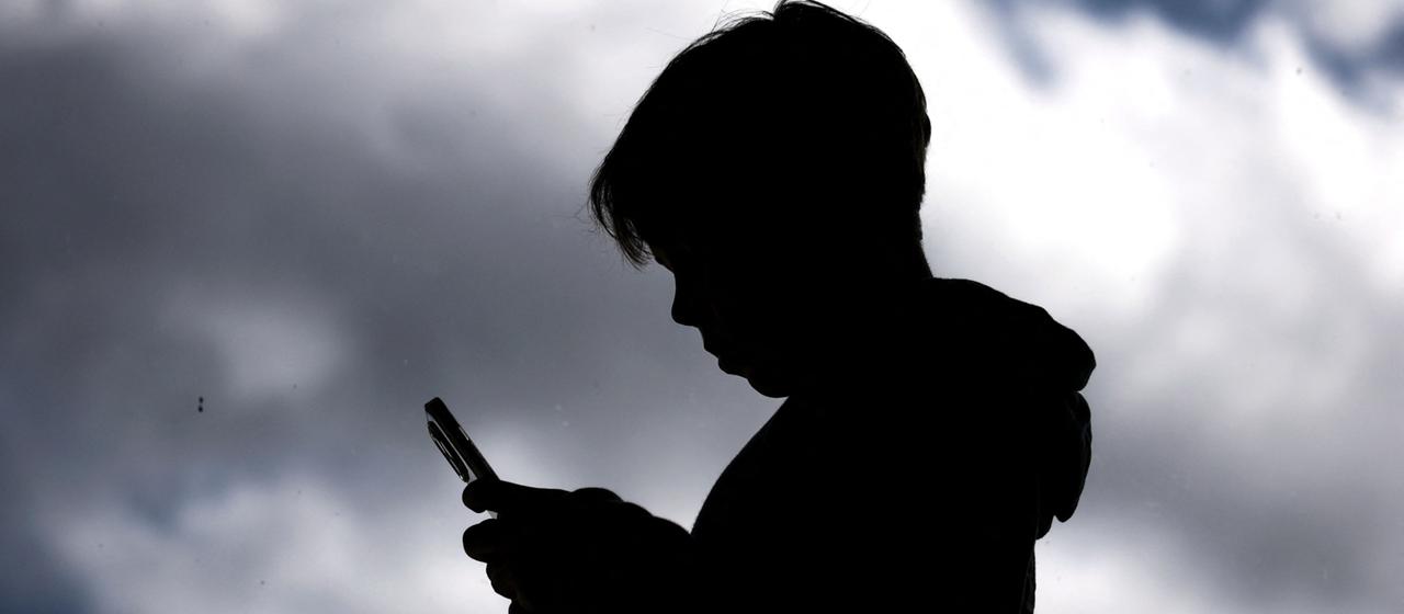 Niederlage für Macron: Social Media Verbot gekippt