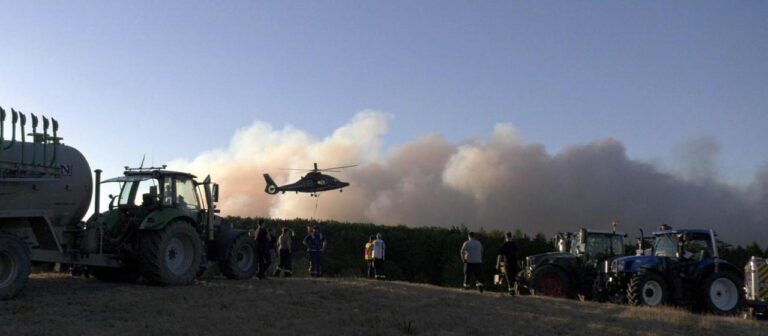 Waldbrand in der Eifel: Evakuierung in der Gemeinde Hürtgenwald