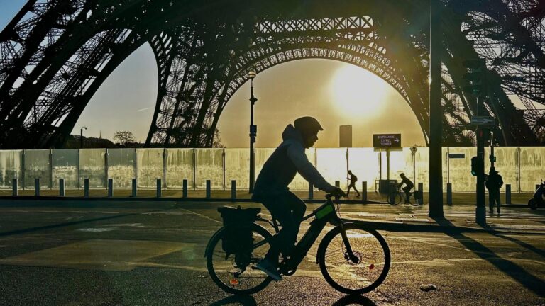 Verkehrswende: Fahrradwege und Fußgängerzonen statt Autos