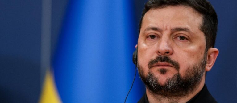 Selenskyj droht mit angemessener Antwort auf russische Angriffe