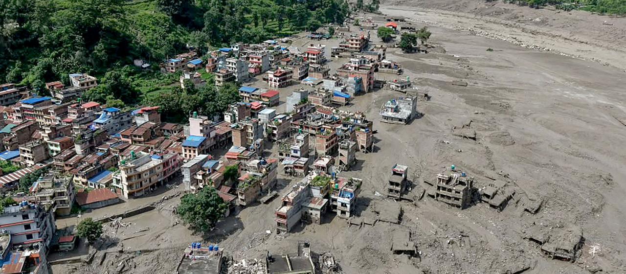 Viele Tote nach Sturzflut in Nepal: Hunderte Reisende vermisst