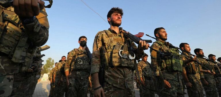 Aufbruchstimmung in Syrien nach Auflösung des kurdischen Militärbündnisses