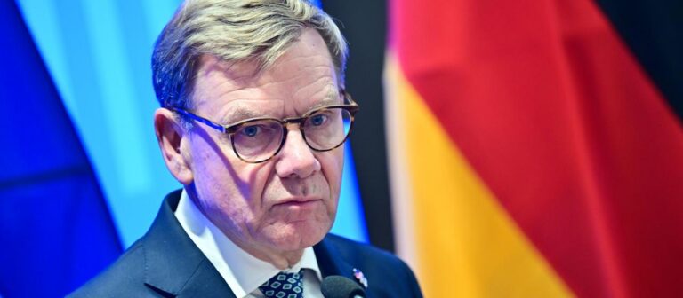 Migrationskrise in Ceuta: Wadephul fordert Schutz der EU Außengrenzen