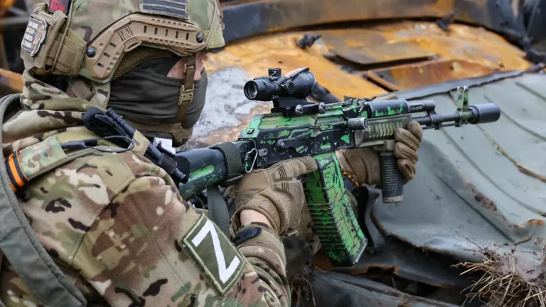 Gesetz gegen häusliche Gewalt: Straffällige russische Soldaten sollen künftige Prämien teils zurückzahlen müssen