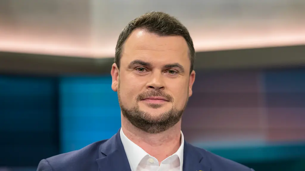 Für die Position ungeeignet: CDU Landrat Schomann fordert Merz' Ablösung