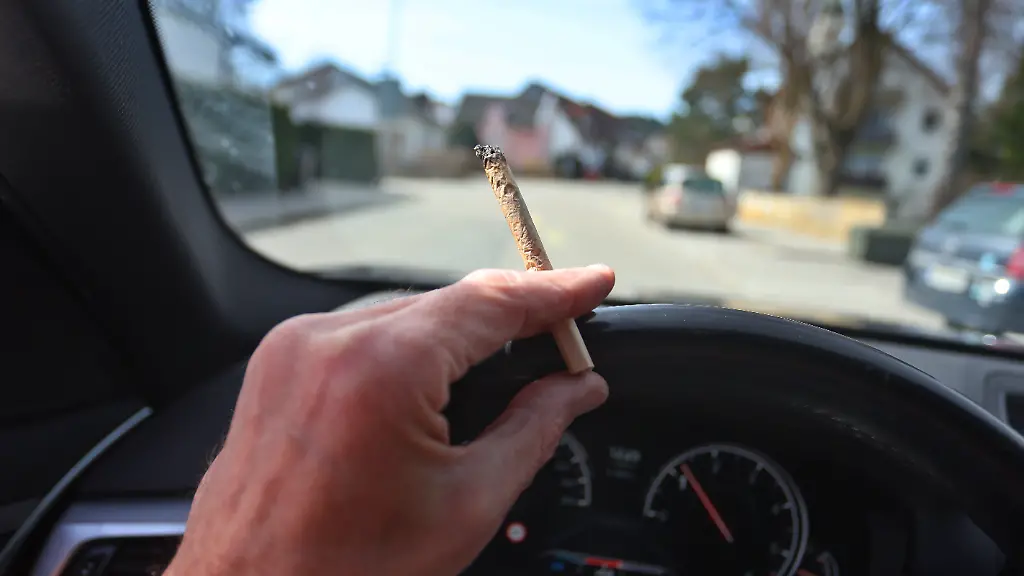 Reaktion auf Legalisierung: Cannabisunfälle sollen künftig in die Verkehrsstatistik aufgenommen werden