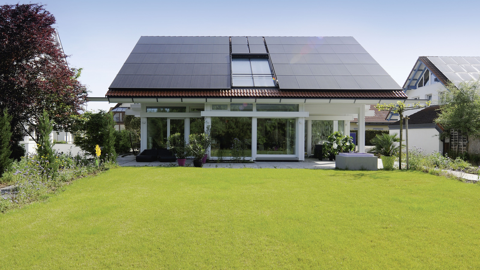 Alarm für kleine Solarprojekte: EEG Entwurf stellt Einspeisevergütung vor das Aus