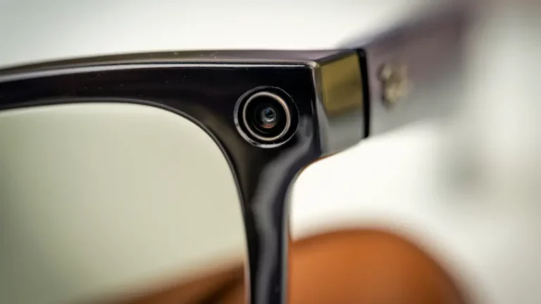 Frauen heimlich gefilmt: Pariser Justiz geht gegen Aufnahmen mit Smart Glasses vor
