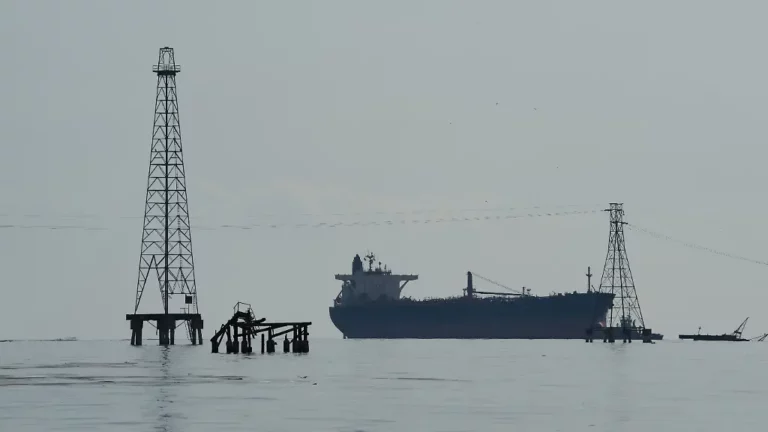 Öl Deal veröffentlicht: USA sichern sich Zugang zu Venezuelas riesigen Ölreserven