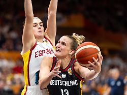 Spanien deutlich überlegen: Deutsche Basketballerinnen verlieren zum WM-Start klar