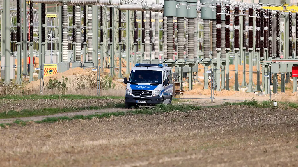 Wie die Polizei gefahndet hat: Der Strom Saboteur wollte erkannt und gefunden werden