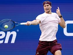 US Open Titel ganz nah: Zverev zieht ins dritte Grand Slam Finale in Serie ein